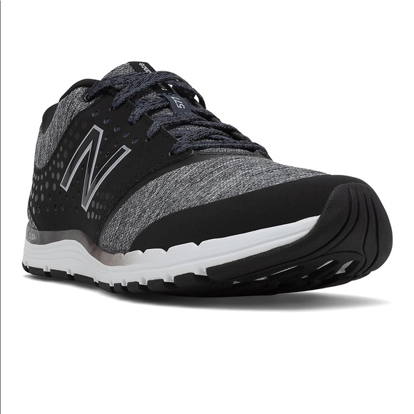 577 Cross Trainer Tennis Shoes - Picture 3 of 7